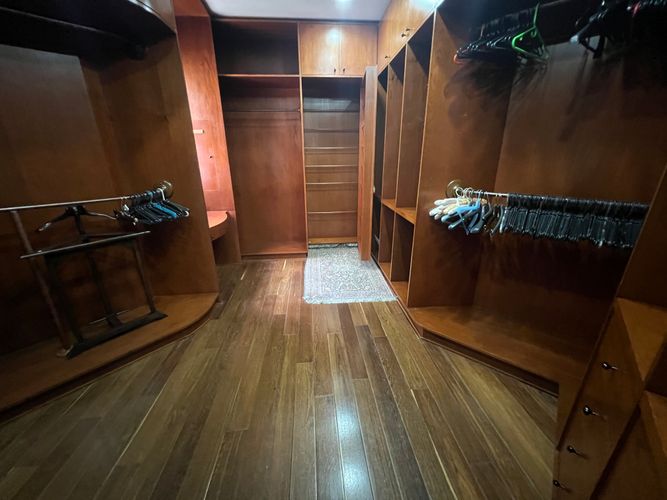 Apartamento de 3 alcobas en venta en Lindaraja, Bogotá, 401 m² · foto 11 de 22