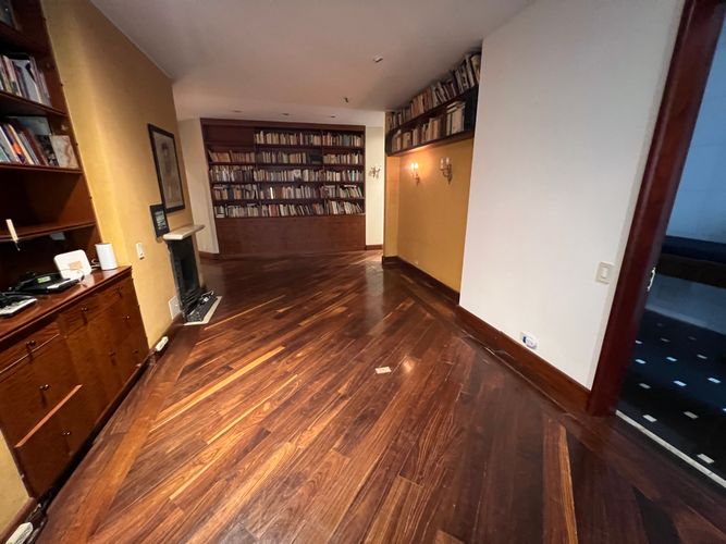 Apartamento de 3 alcobas en venta en Lindaraja, Bogotá, 401 m² · foto 12 de 22
