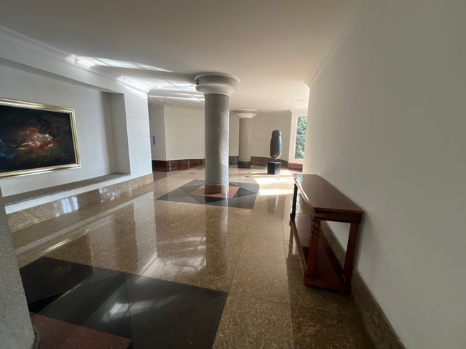 Apartamento de 3 alcobas en venta en Lindaraja, Bogotá, 401 m² · foto 13 de 22