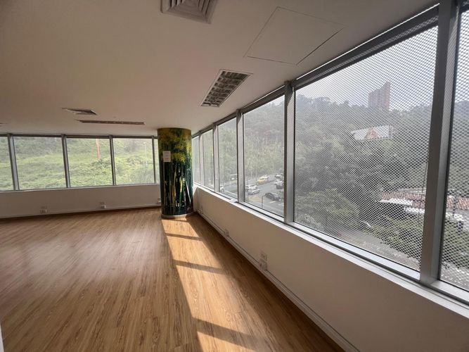 Oficina en arriendo en El Poblado, Medellín, 50 m² · foto 11 de 15