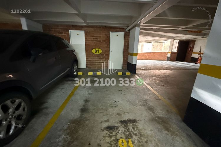 Apartamento de 3 alcobas en arriendo en Los Balsos, Medellín, 96 m² · foto 2 de 24