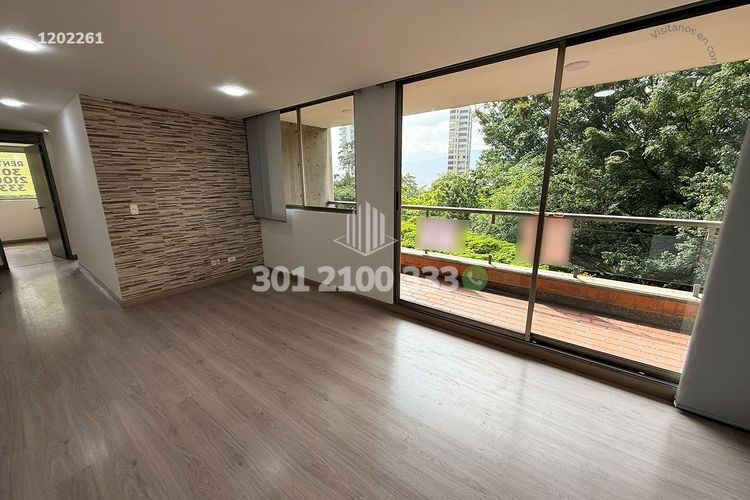 Apartamento de 3 alcobas en arriendo en Los Balsos, Medellín, 96 m² · foto 3 de 24