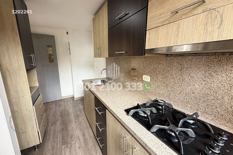 Apartamento de 3 alcobas en arriendo en Los Balsos, Medellín, 96 m² · foto 7 de 24