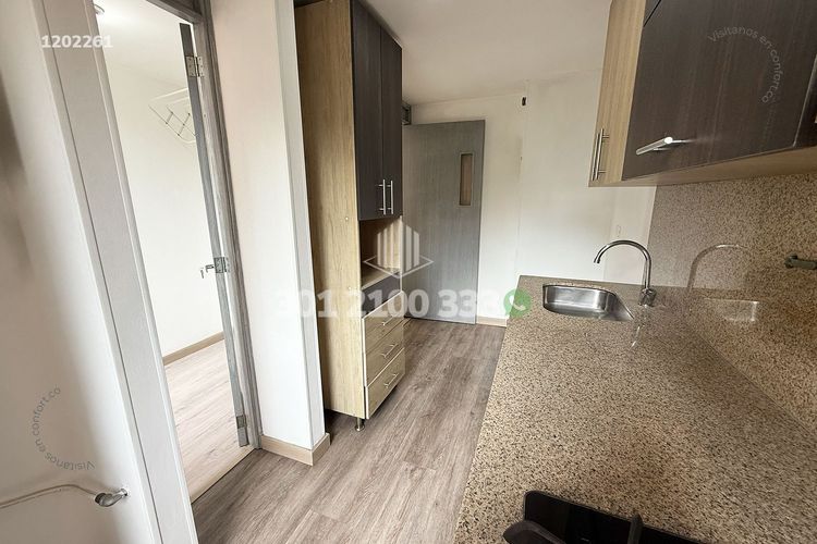 Apartamento de 3 alcobas en arriendo en Los Balsos, Medellín, 96 m² · foto 8 de 24