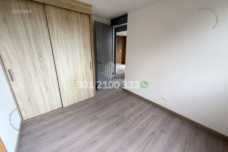 Apartamento de 3 alcobas en arriendo en Los Balsos, Medellín, 96 m² · foto 16 de 24