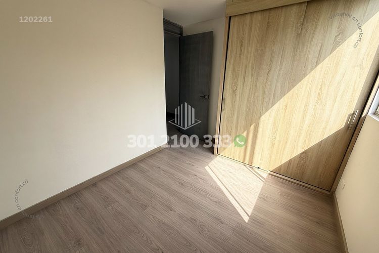 Apartamento de 3 alcobas en arriendo en Los Balsos, Medellín, 96 m² · foto 20 de 24