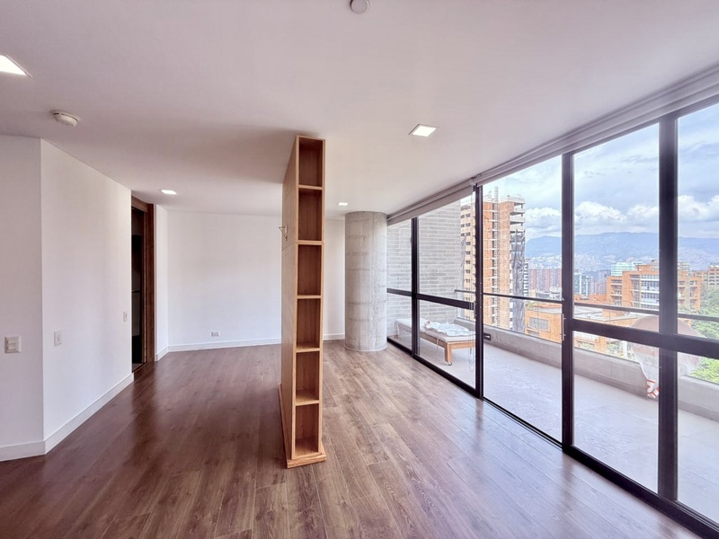 Apartaestudio for sale in La linde, Medellín 3