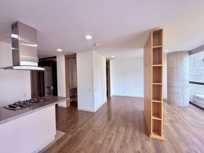Apartaestudio for sale in La linde, Medellín 4