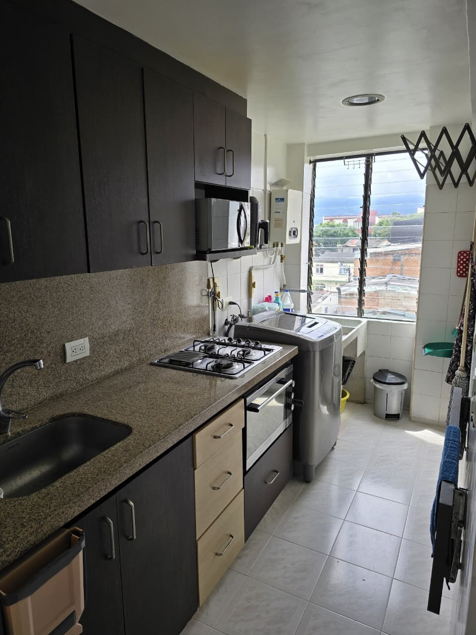 Apartamento en venta en Terminal, Pereira · foto 3 de 9