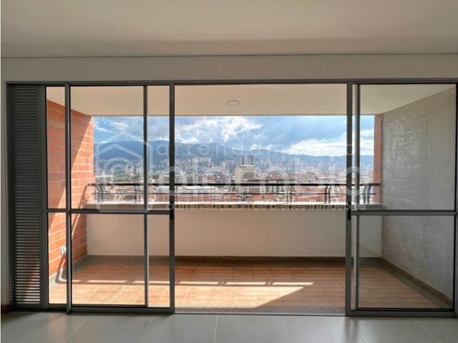 Apartamento en venta en Villa Paula, Itagüí · foto 4 de 11