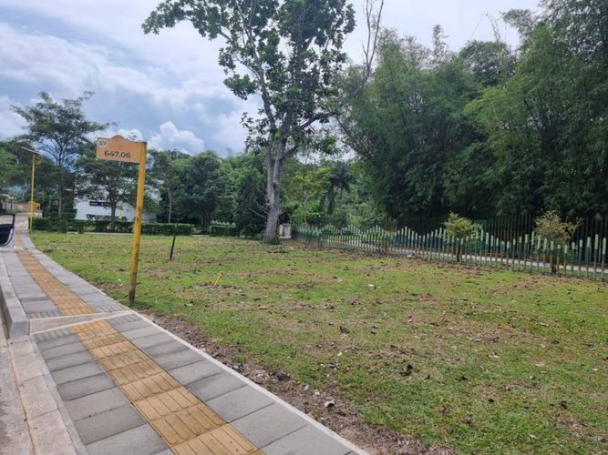 Lote en venta en Ruitoque, Floridablanca, 647 m² · foto 2 de 3