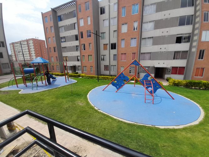 Apartamento de 2 alcobas en venta en Uaecd 007, Soacha, 46 m² · foto 8 de 24