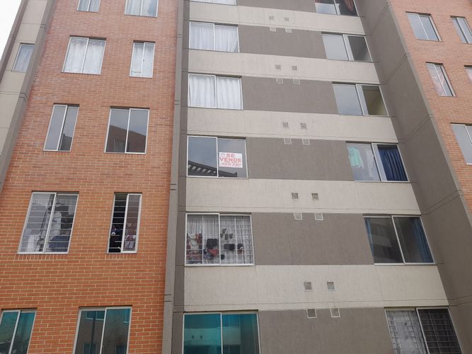 Apartamento de 2 alcobas en venta en Uaecd 007, Soacha, 46 m² · foto 2 de 24