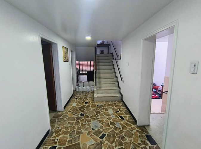 Casa de 5 alcobas en venta en Estoril, Bogotá, 320 m² · foto 14 de 23