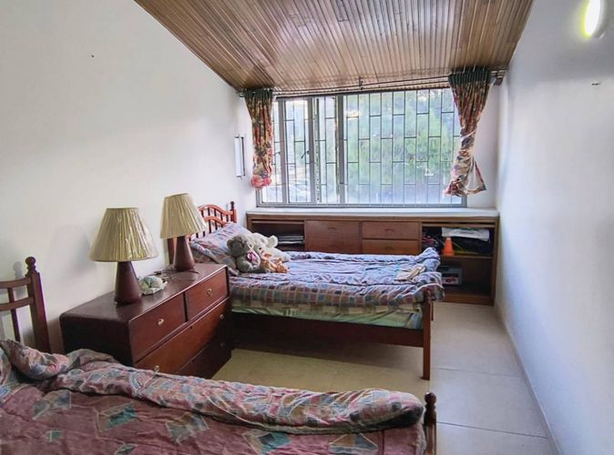Casa de 5 alcobas en venta en Estoril, Bogotá, 320 m² · foto 18 de 23