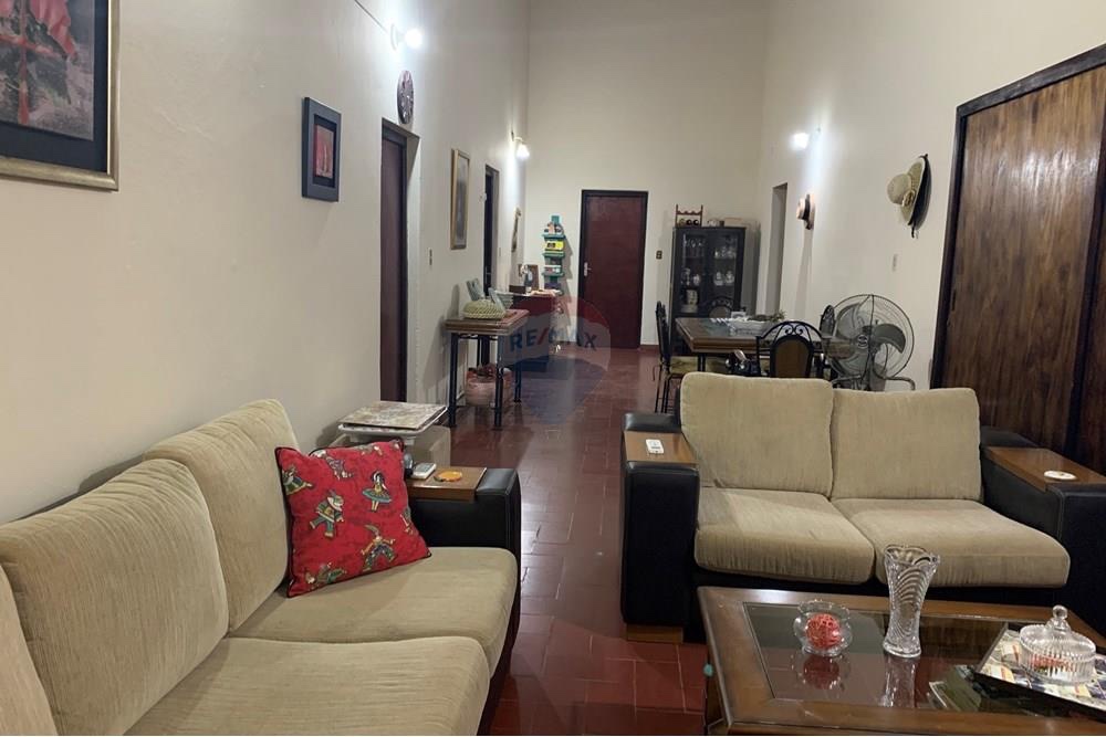 VENDO CASA QUINTA EN YPACARAI — foto 3