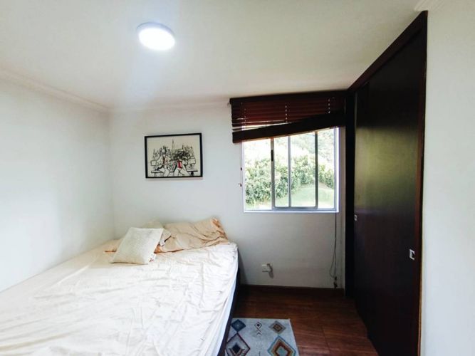 Apartamento en venta en Loma De Los Bernal, Medellín · foto 13 de 20