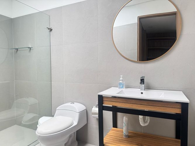 Oficina en arriendo en Laureles, Medellín, 230 m² · foto 17 de 18