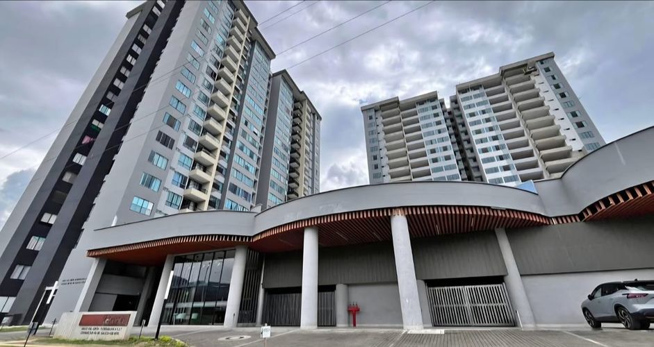 Apartamento de 3 alcobas en venta en Cañaveral, Floridablanca, 98 m² · foto 3 de 15