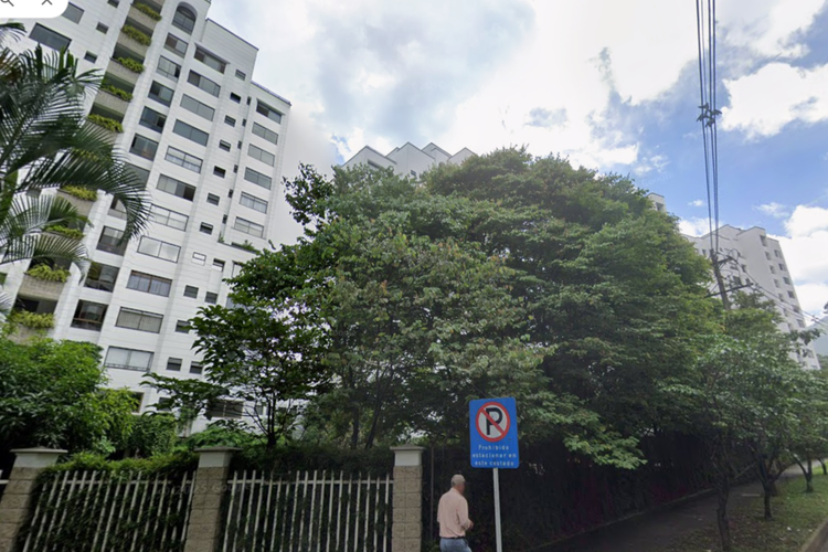 Apartamento en venta en El Poblado, Medellín · foto 3 de 24