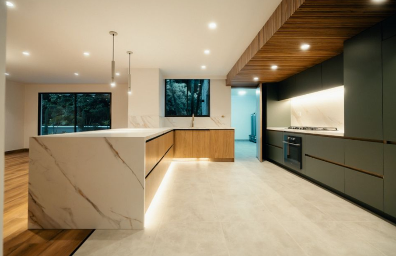 Apartamento en venta en El Poblado, Medellín · foto 15 de 24