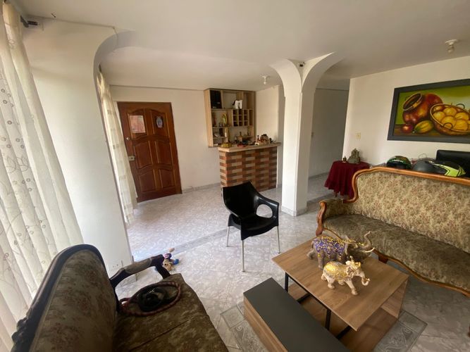 Casa en venta en La Magnolia, Envigado · foto 5 de 18