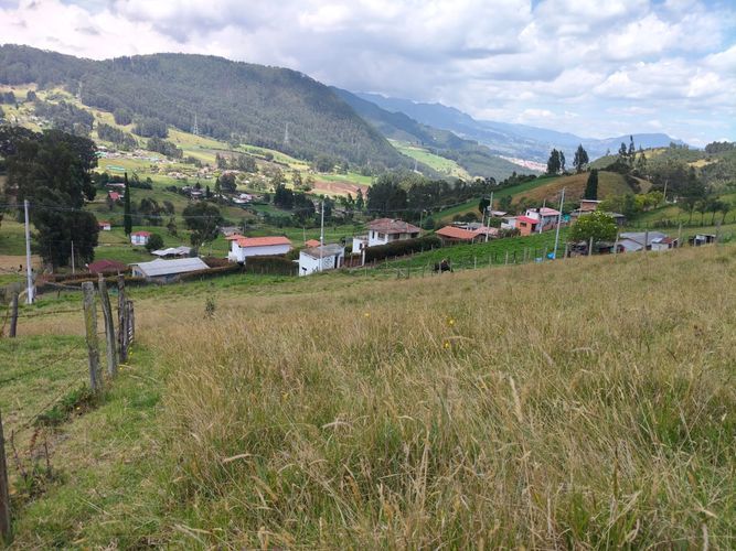 Lote en venta en San Jorge, Zipaquirá, 1500 m² · foto 2 de 9