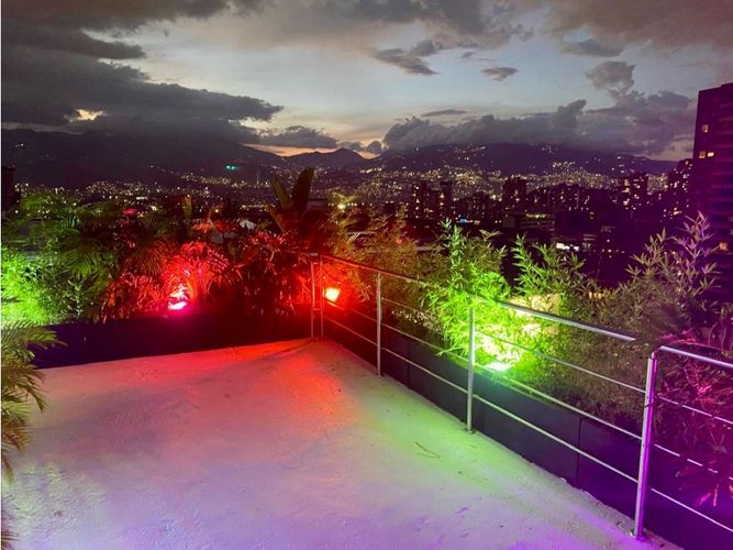 Apartamento de 2 alcobas en venta en Provenza, Medellín, 175 m² · foto 18 de 18