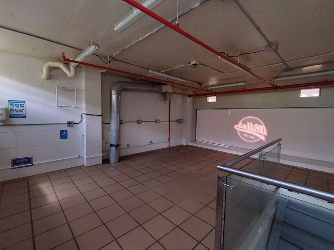 Local en arriendo en Loma Del Escobero, Envigado, 54 m² · foto 2 de 11