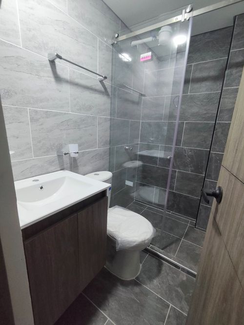 Casa de 4 alcobas en venta en Villa Elisa, Bogotá, 150 m² · foto 6 de 17