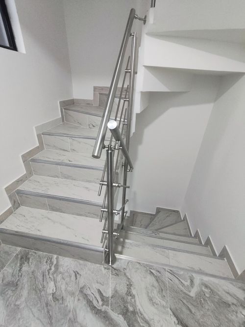 Casa de 4 alcobas en venta en Villa Elisa, Bogotá, 150 m² · foto 3 de 17