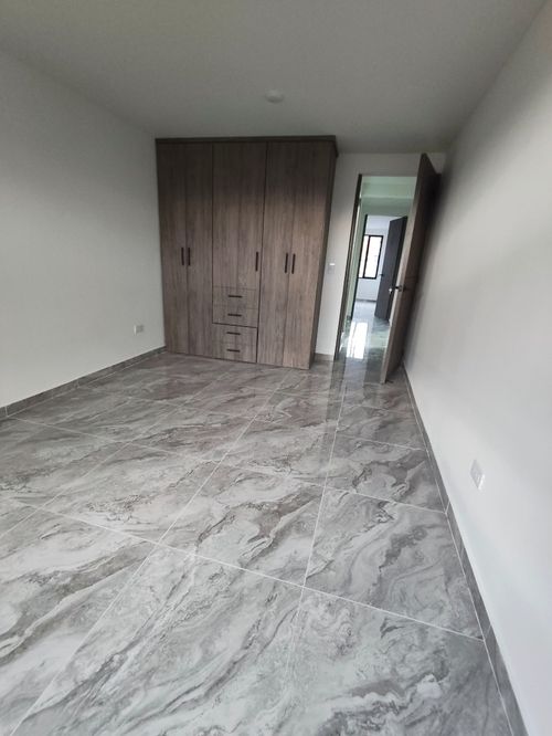 Casa de 4 alcobas en venta en Villa Elisa, Bogotá, 150 m² · foto 9 de 17