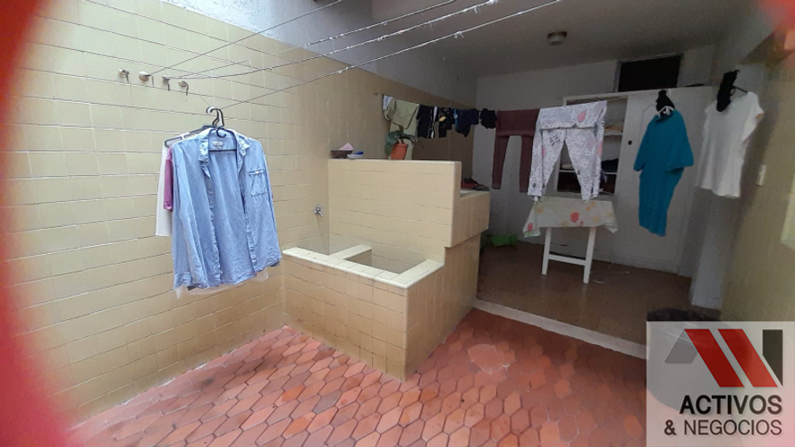 Apartamento en venta en Laureles, Medellín · foto 15 de 18