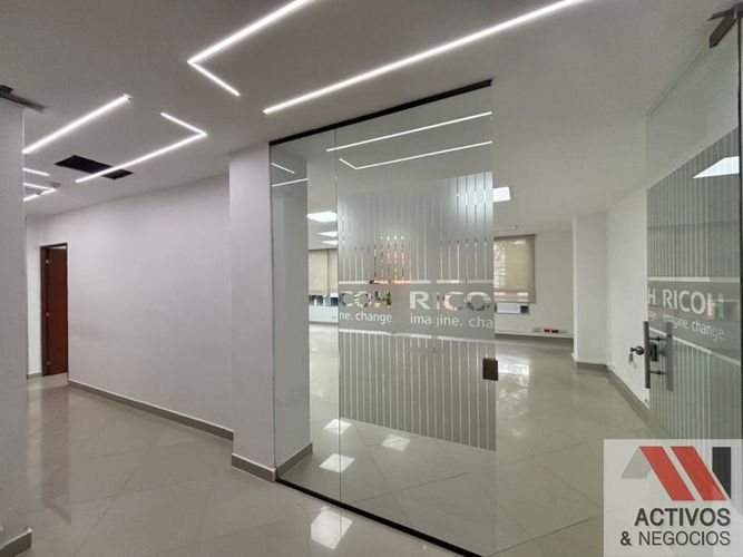 Oficina en arriendo en Suramericana, Medellín, 85 m² · foto 4 de 6