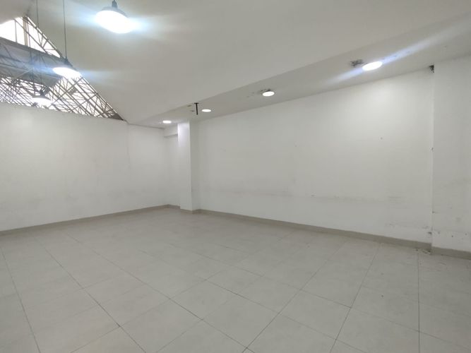Local en arriendo en Primero De Febrero, Pereira, 780 m² · foto 4 de 9
