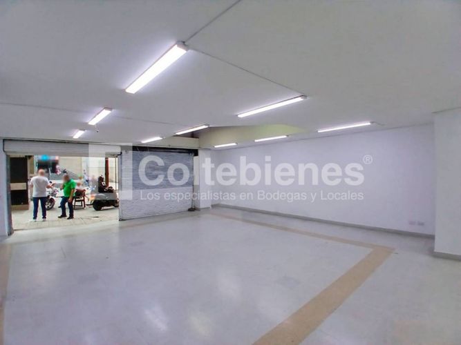 Local en arriendo en Bomboná No. 1, Medellín, 280 m² · foto 3 de 20