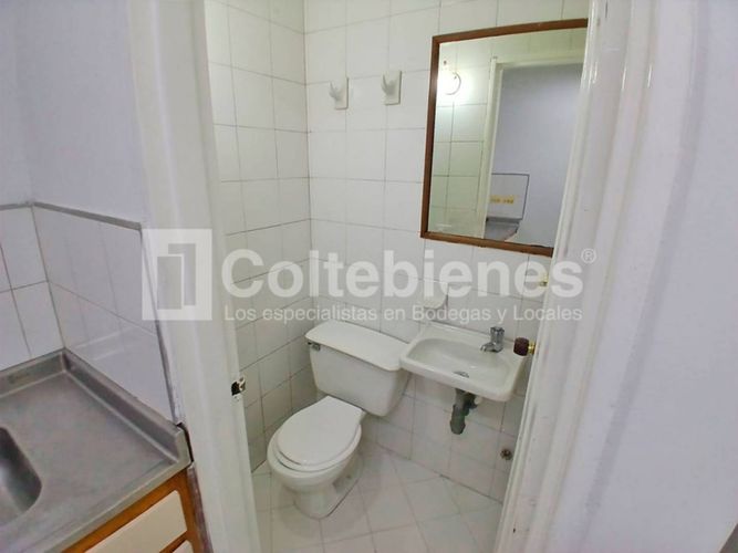 Local en arriendo en Bomboná No. 1, Medellín, 280 m² · foto 15 de 20