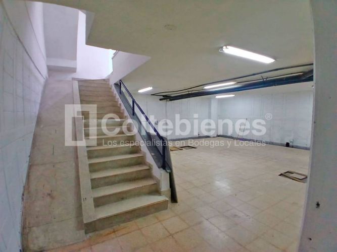 Local en arriendo en Bomboná No. 1, Medellín, 280 m² · foto 17 de 20