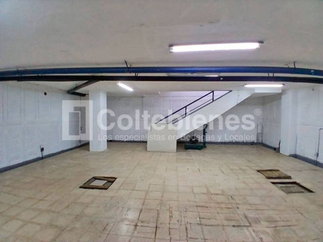 Local en arriendo en Bomboná No. 1, Medellín, 280 m² · foto 19 de 20