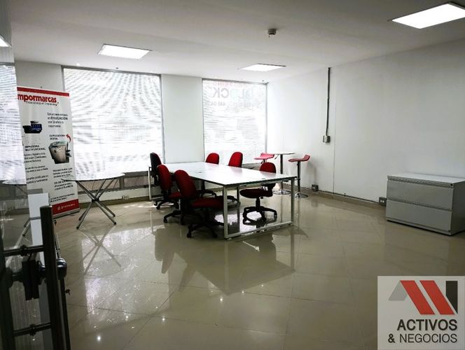 Oficina en arriendo en Suramericana, Medellín, 75 m² · foto 4 de 5