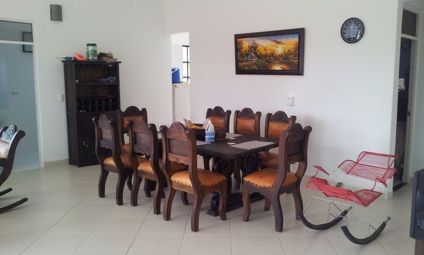 Finca en venta en Ricaurte, 1008 m² · foto 3 de 20