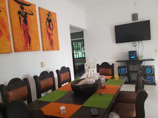 Finca en venta en Ricaurte, 1008 m² · foto 9 de 20
