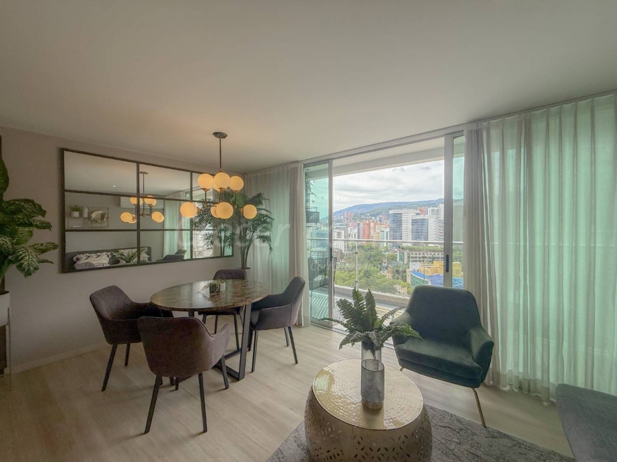 Apartaestudio en Arriendo en El Poblado, Medellín