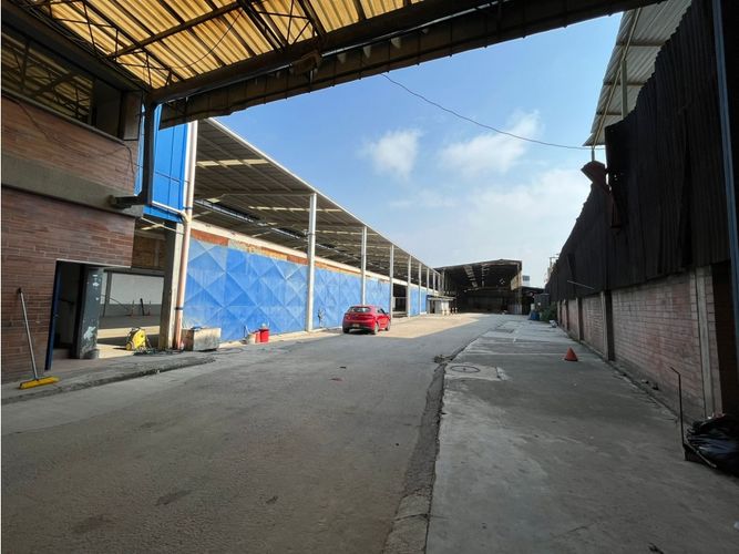 Bodega en venta en Cr. Cibeles, Madrid · foto 10 de 22