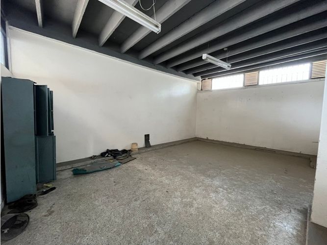 Bodega en venta en Cr. Cibeles, Madrid · foto 14 de 22