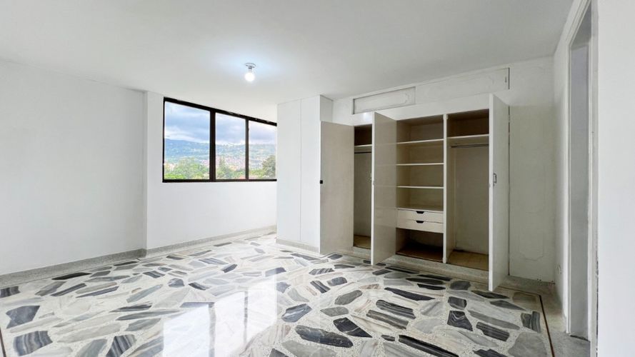 Apartamento de 4 alcobas en venta en Cuarto De Legua - Guadalupe, Cali, 118 m² · foto 13 de 24