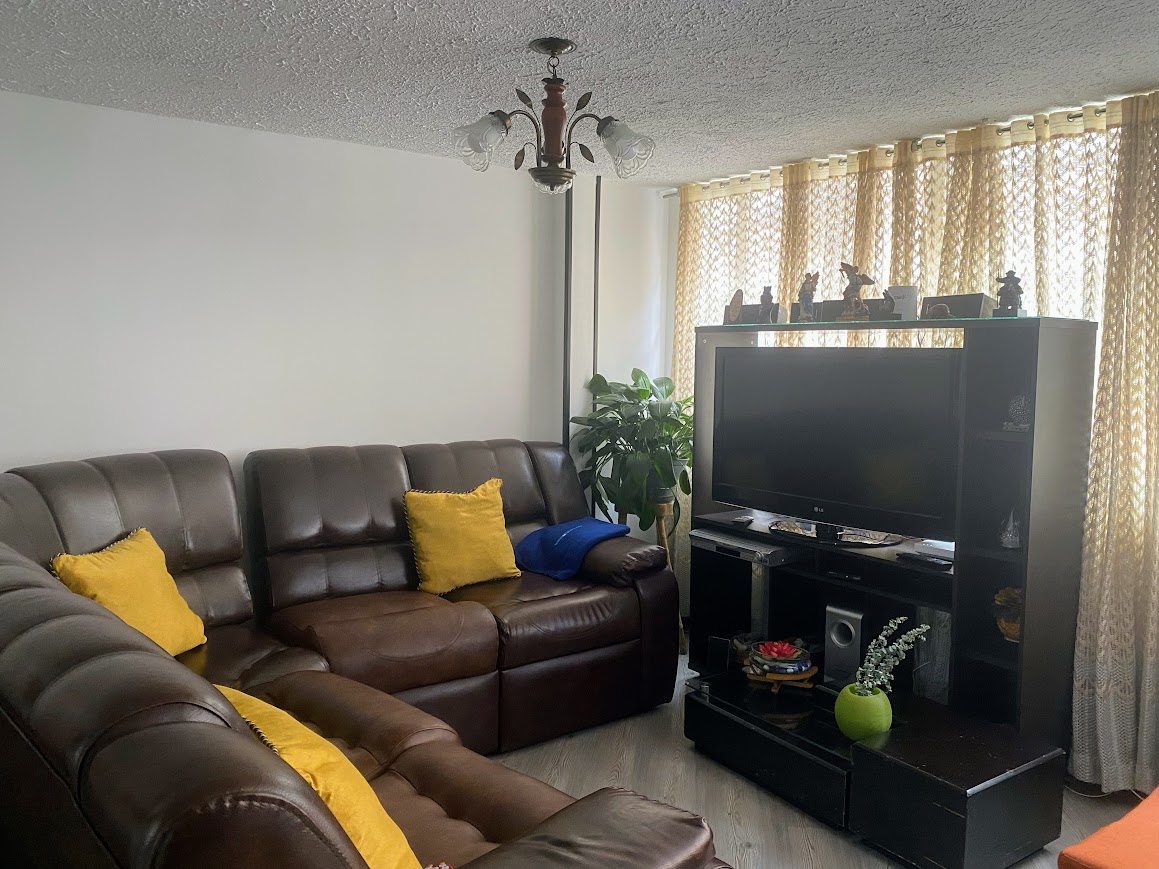 Casa en venta en Engativá, Bogotá · foto 2 de 22