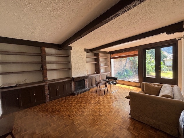 Casa en venta en Santa Barbara Alta, Bogotá · foto 2 de 24