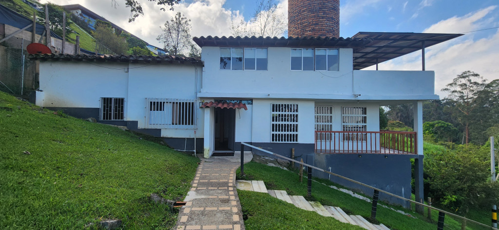 3BR House in San Lucas (1000 m²)