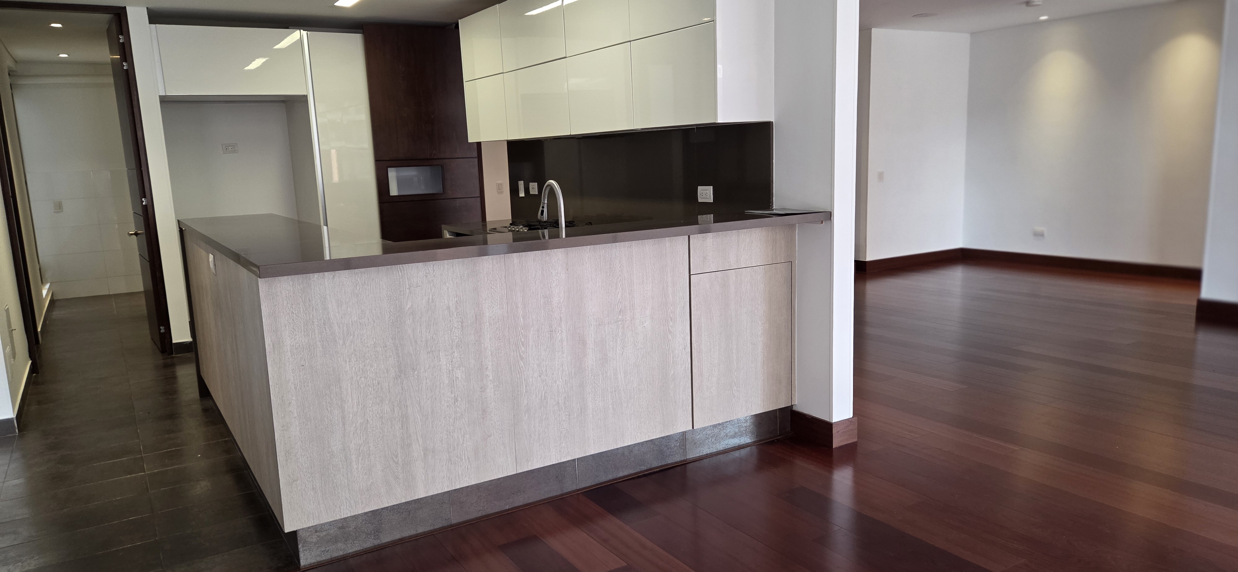 Apartamento en venta en Colina Campestre, Bogotá · foto 19 de 24